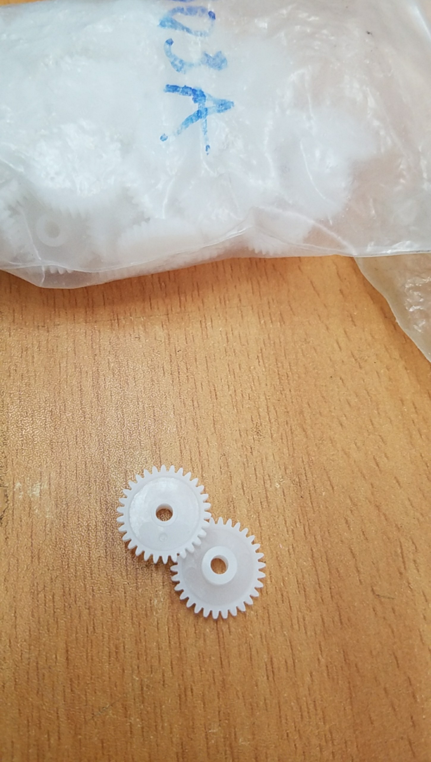BR303A BÁNH RĂNG 30 RĂNG TRỤC 3MM