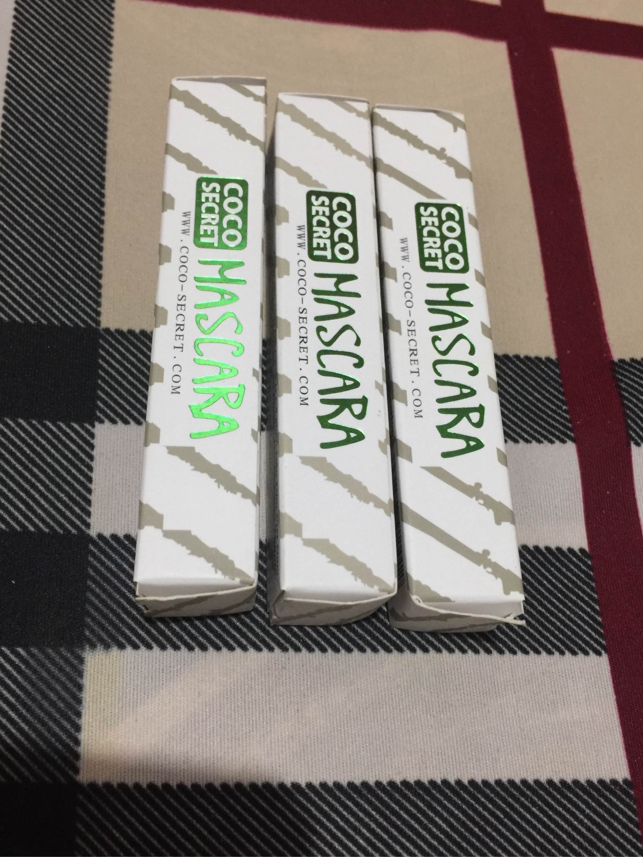 MASCARA DẦU DỪA DƯỠNG MI COCO SECRET