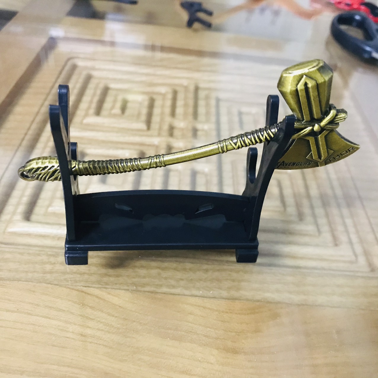Móc Khóa Búa Thor Size 9cm - Móc Khóa Avenger Marvel Siêu Anh Hùng Thor