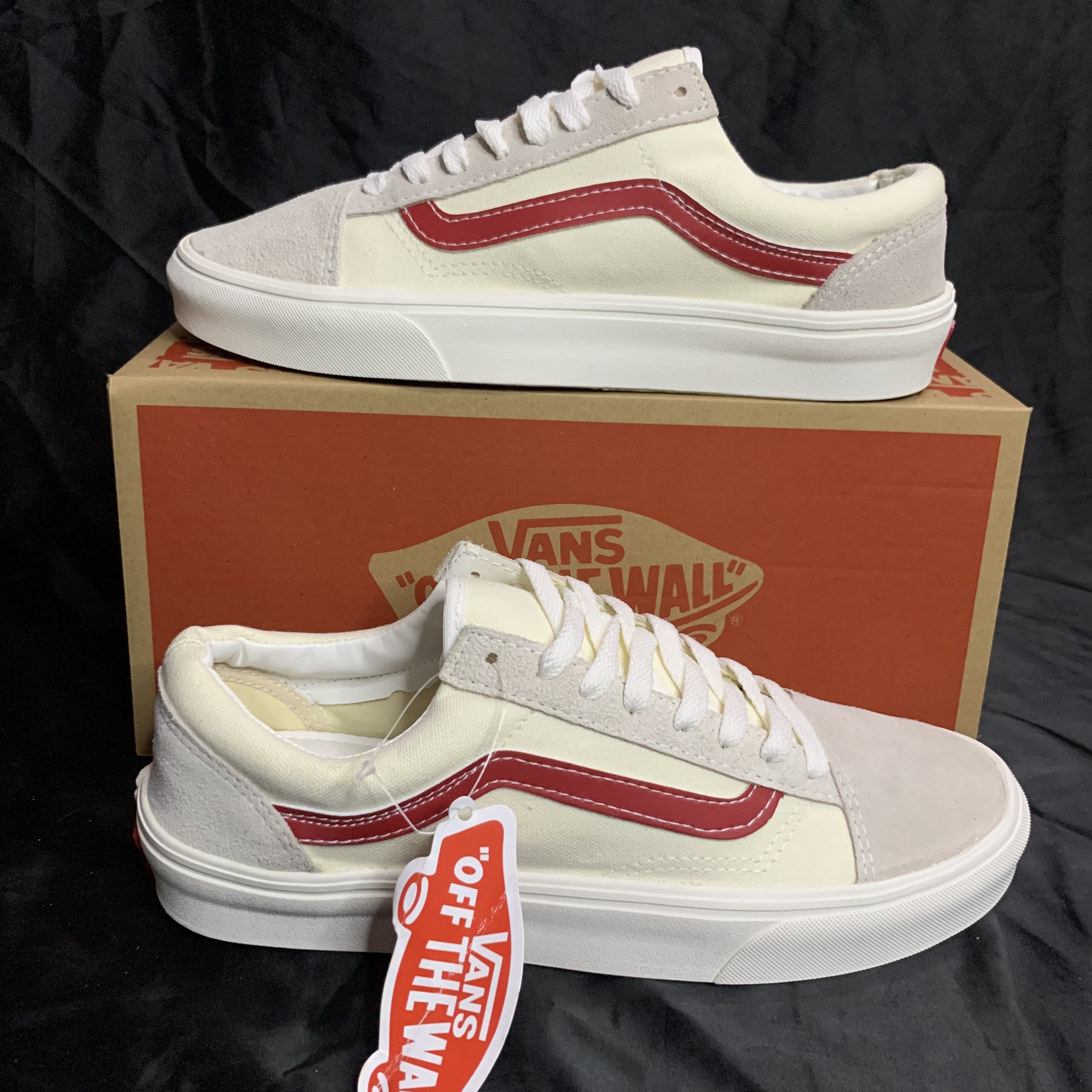 Giày Vans Vault style 36 trắng sọc đỏ cao cấp full box