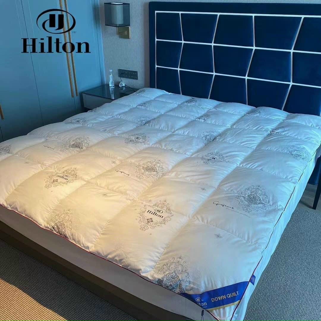 Ruột chăn/ mền hilton lông vũ siêu nhẹ hàng chính hãng kích thước 2m x 2m2
