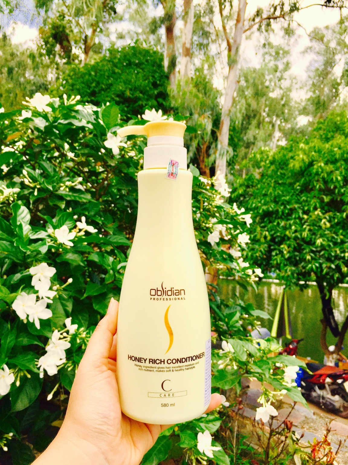Hấp dầu dưỡng tóc siêu mềm mượt Obsidian Silk Treatment 500ml ( dạng túi)