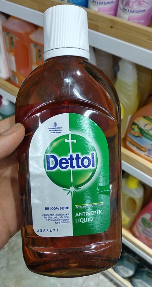 Nước tẩy sát trùng đậm đặc Dettol 250ml