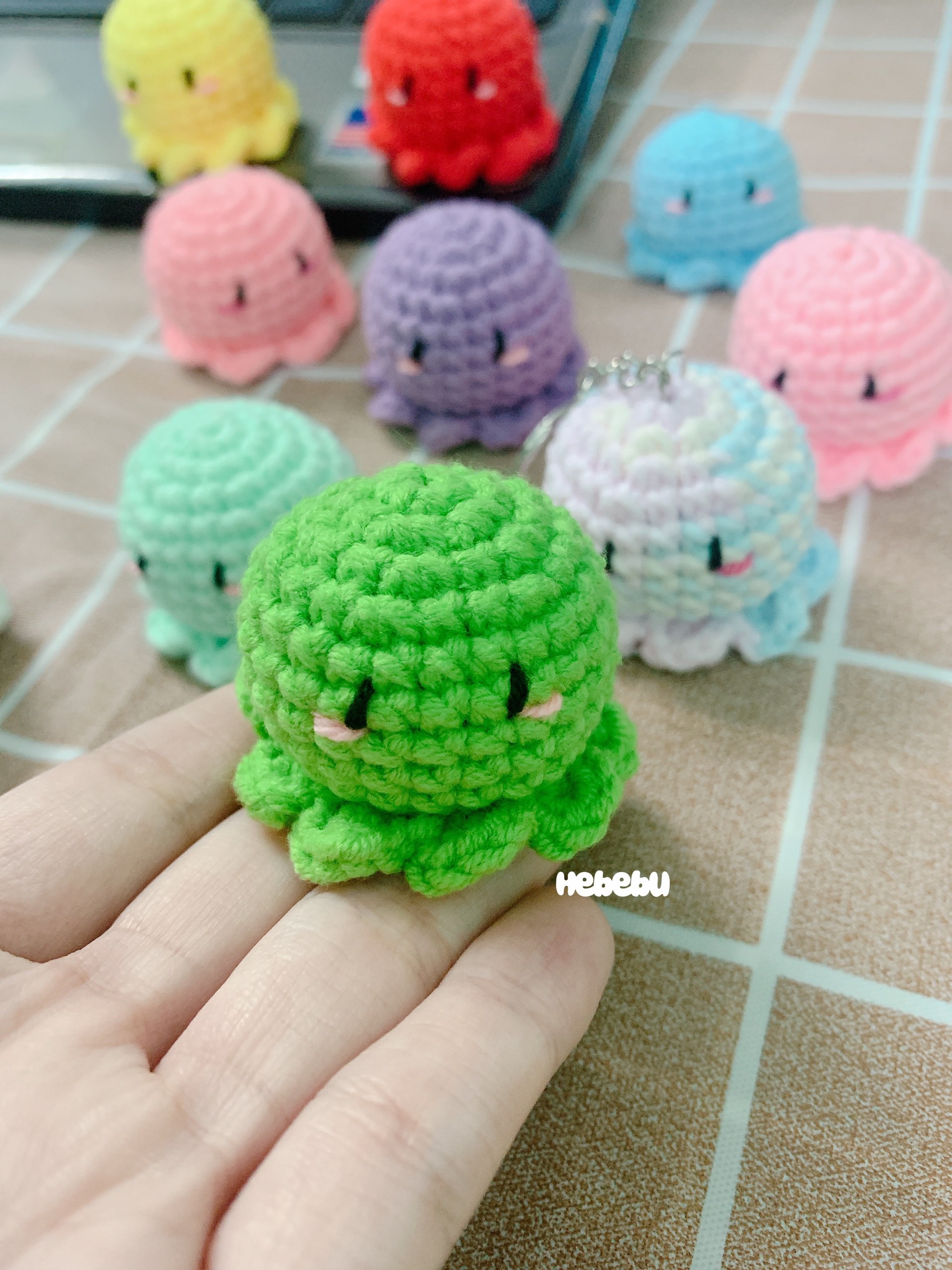 Móc khóa bạch tuộc bằng len handmade Cute Hebebu