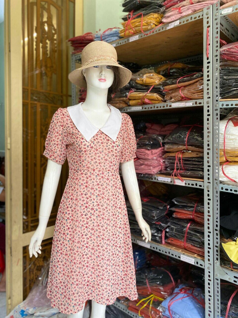 [HCM]ĐẦM HOA XÒE CỔ SEN NHỌN SIÊU XINH