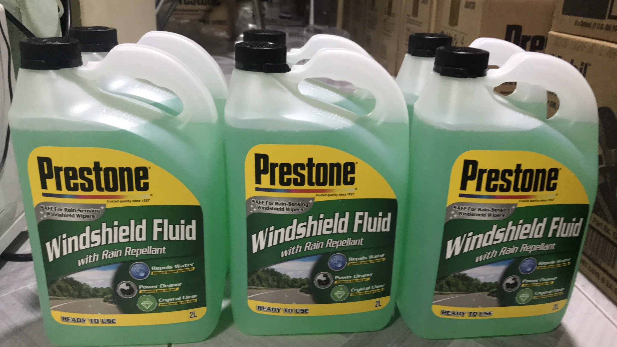 [HCM]Nước rửa kính Prestone Windshield Fluid 2L