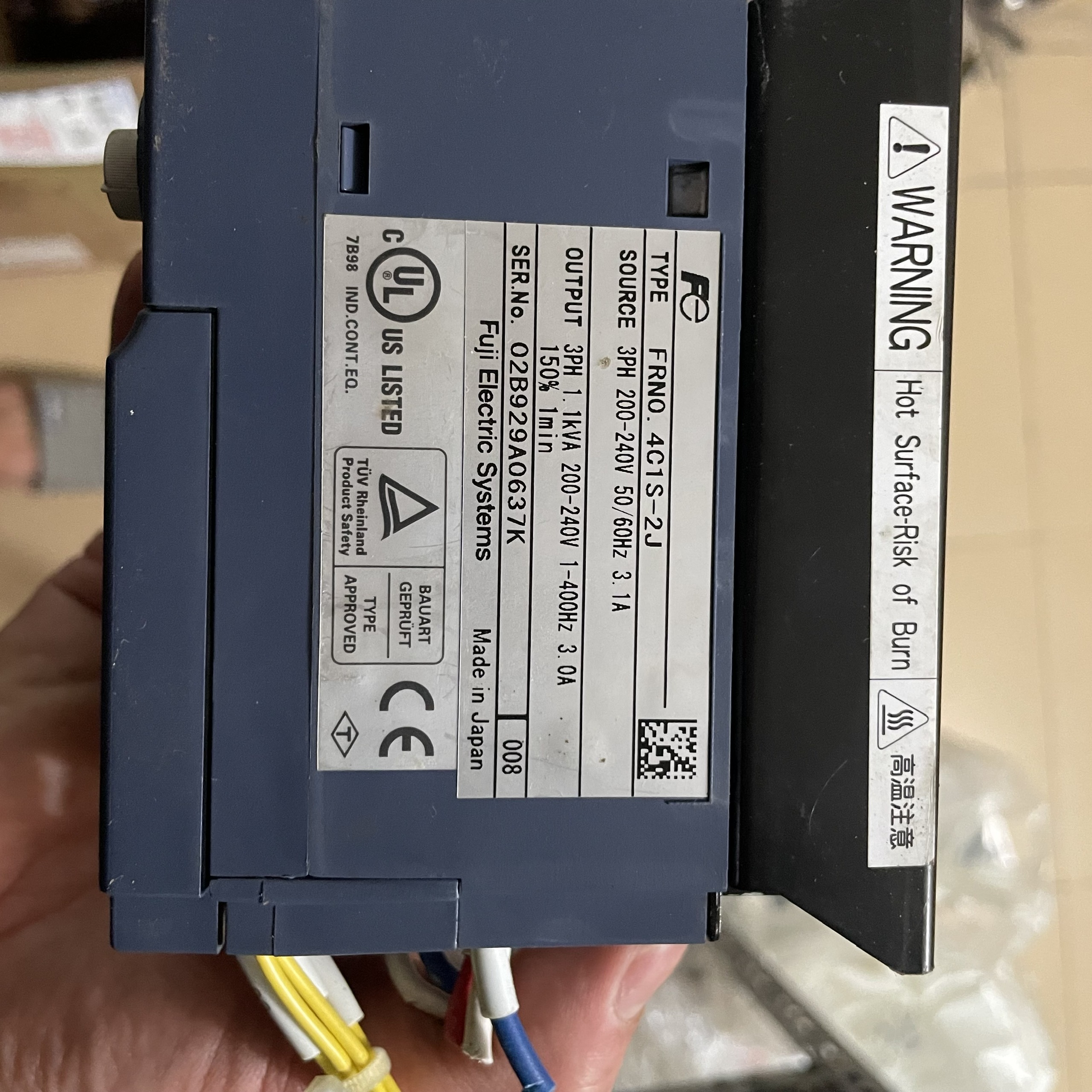 Biến tần Nhật cũ Fuji vào 1pha 220V ra 3pha 220V