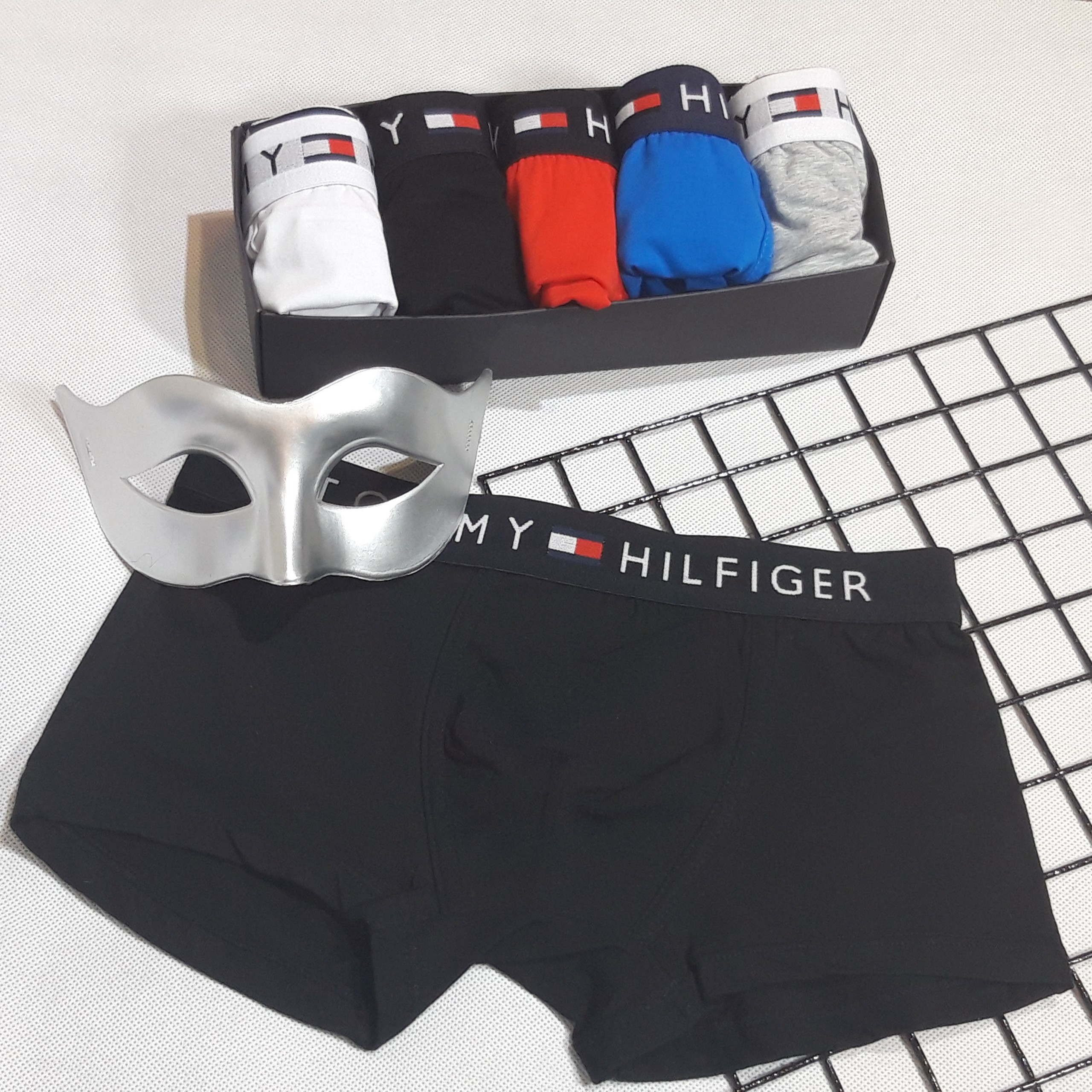 QUẦN SỊP NAM TOMY BOXER MÀU ĐEN
