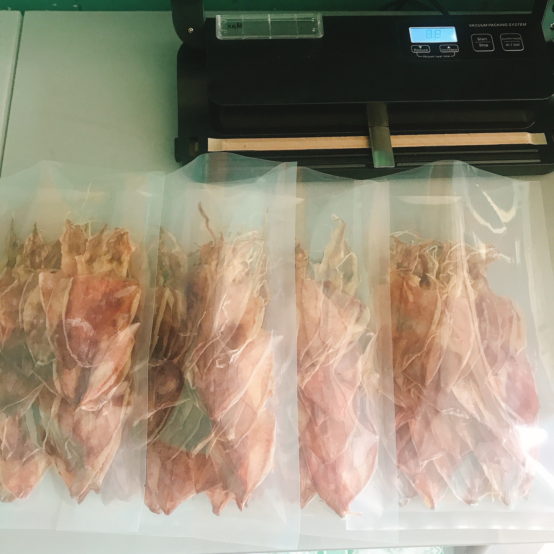 siêu rẻ 200gr Khô mực mini Phan Thiết ngon.