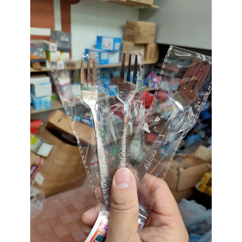 Dĩa inox ăn hoa quả đa năng
