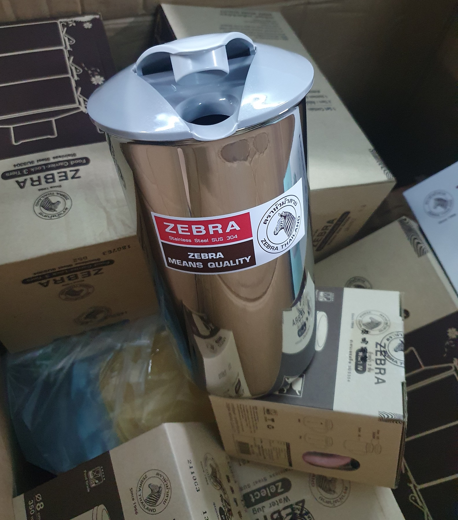 Ca Nước NẮP BẬT 1.9L - Zebra 115028