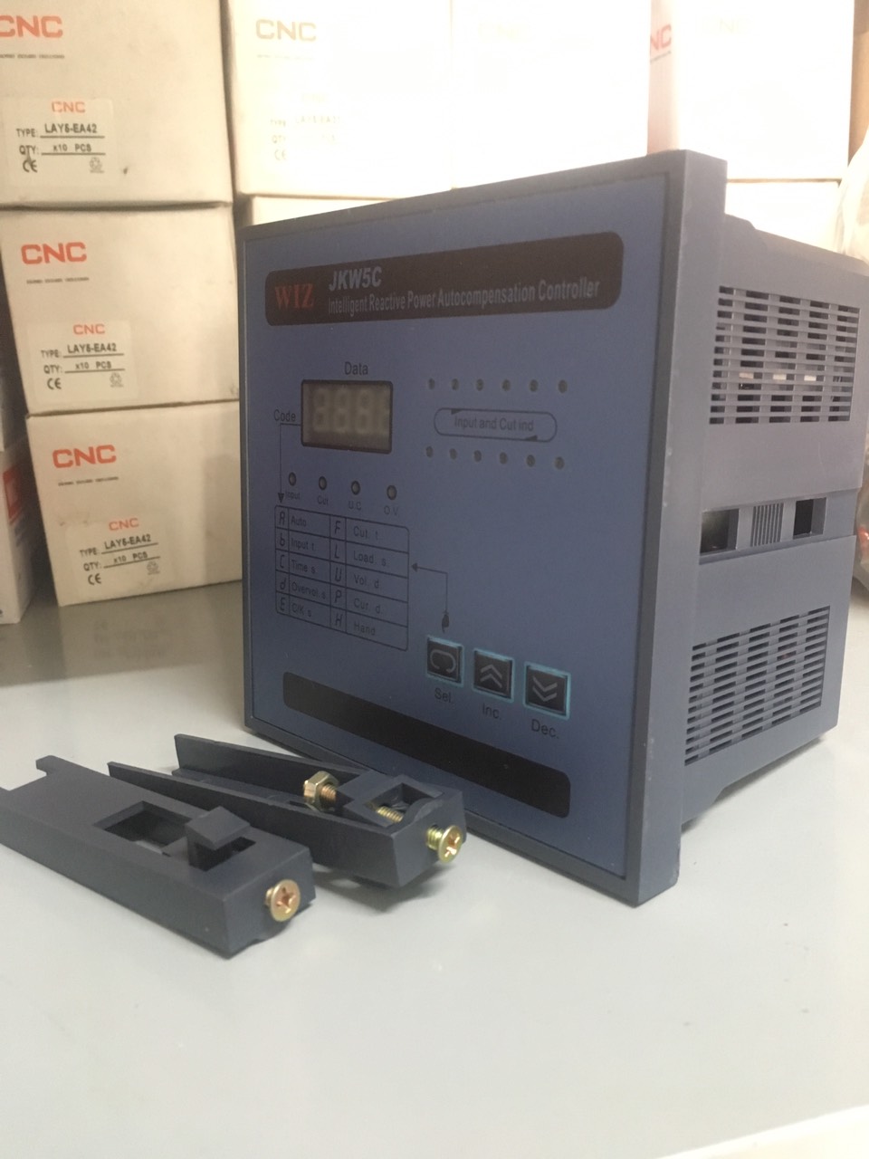 Bộ điều khiển tụ bù wiz 12 cấp jkw5c-12