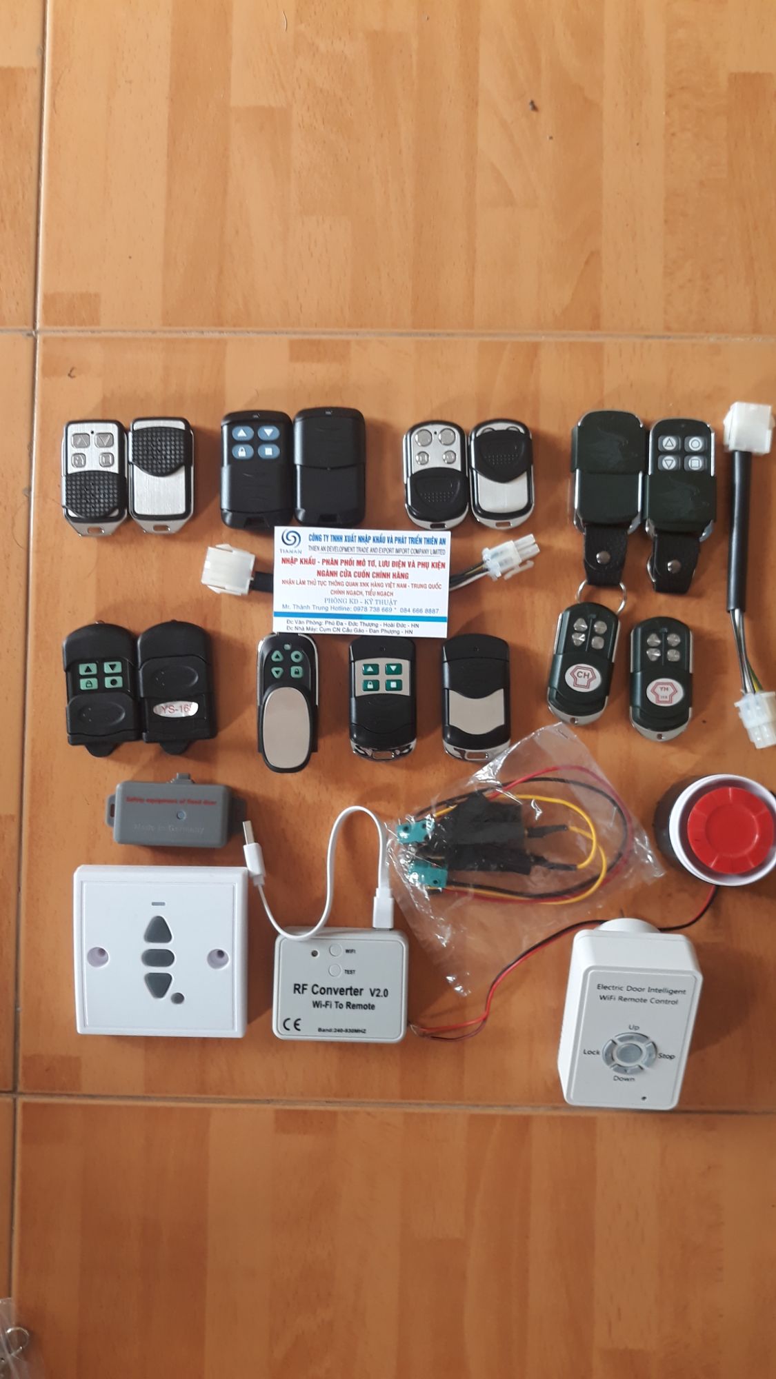 Remote cửa cuốn YH 315 mhz đa năng  thông minh cài cho các tay mã 315 mhz