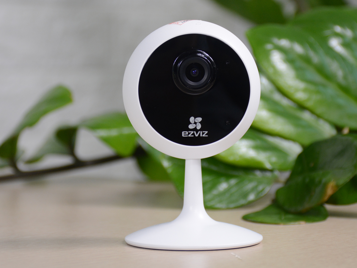 Camera IP WIFI Ezviz CS-C1C-D0-1D2WFC 1080P - Đàm thoại 2 chiều