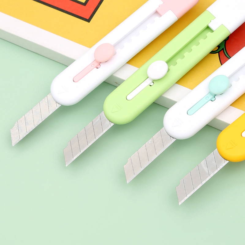 Dao Rọc Giấy Mini Cute Nhiều Màu Dễ Thương