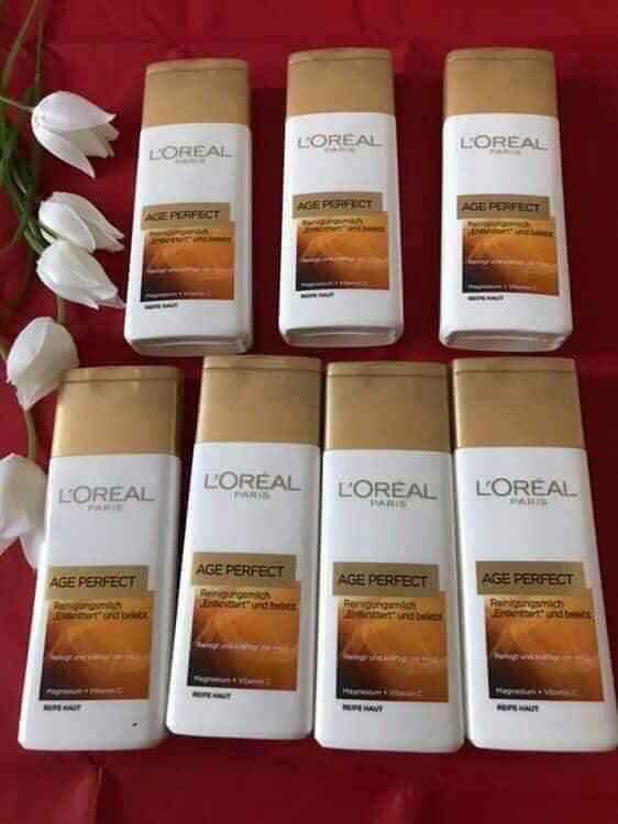 Sữa rửa mặt L'oreal Age Perfect Reinigungsmilch Căng mịn da