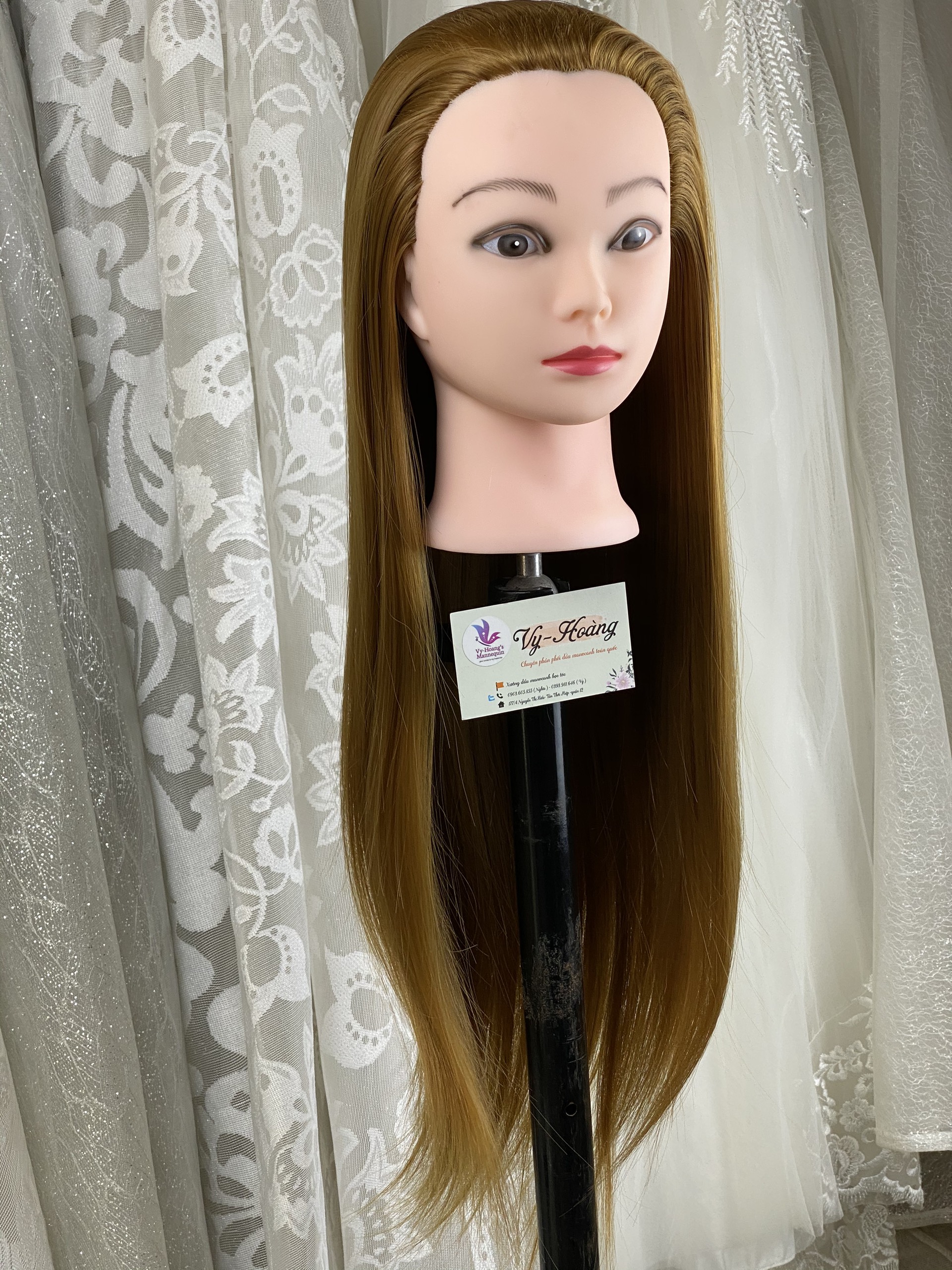 Đầu manocanh học tóc