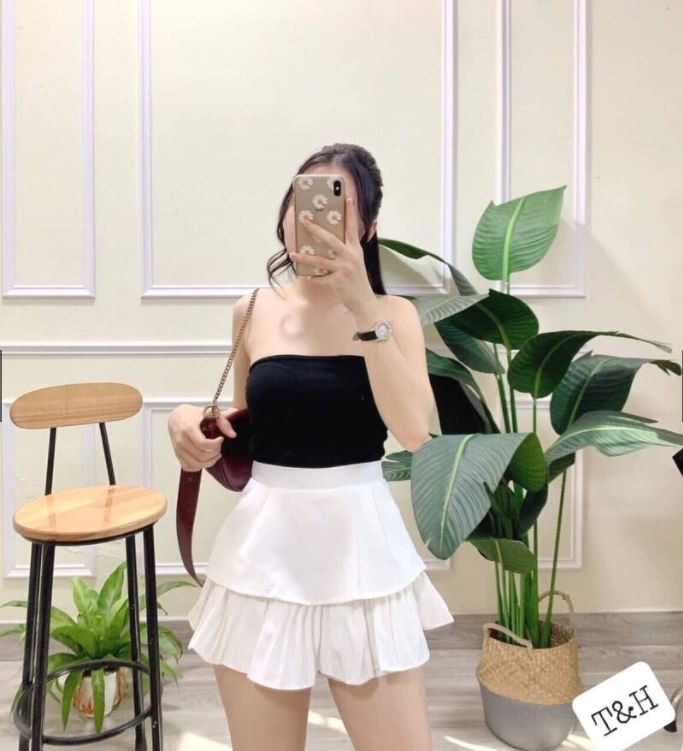 Chân váy xếp li 2 tầng siêu dễ thương