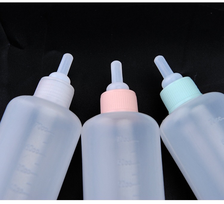 Bình đựng sữa dành cho chó mèo con loại 70ml - 1 chiếc 70ml
