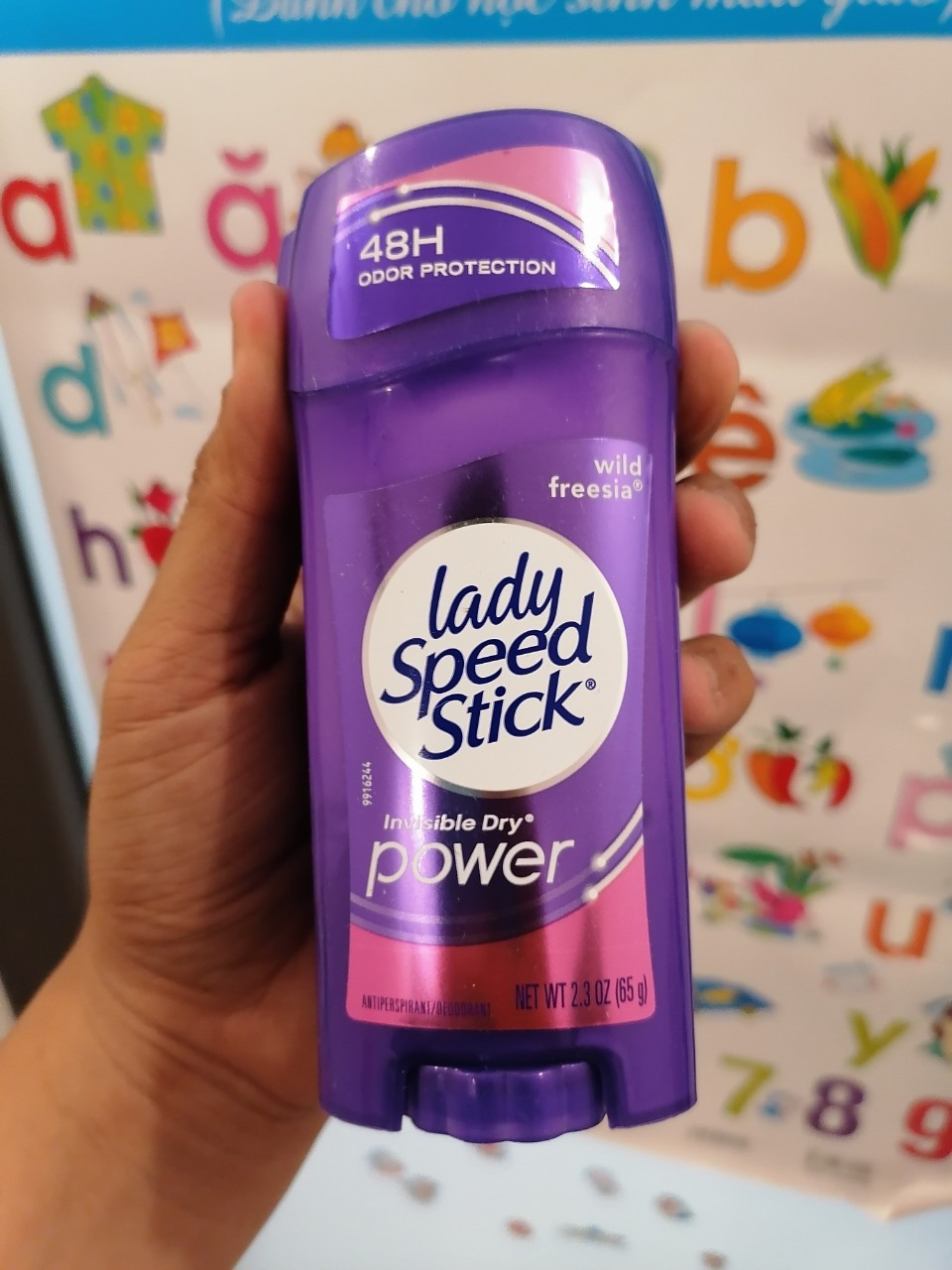 Lăn Khử Mùi Lady Speed Stick Invisible  Tím (65g)