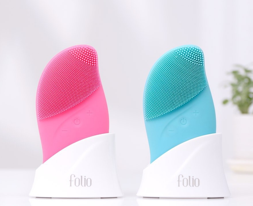 Máy rửa mặt massage đẩy dưỡng chất folio facial cleansing brush