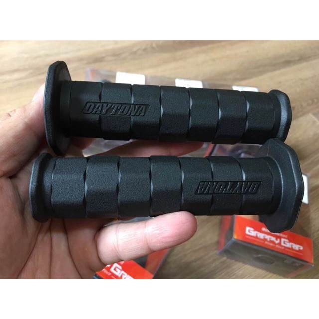 Bao tay Daytona ( 1 cặp ) lắp tất cả xe các loại xe máy - Vindecal BD