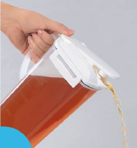 Bình Nước Chịu Nóng Lạnh 2l Nhật Bản