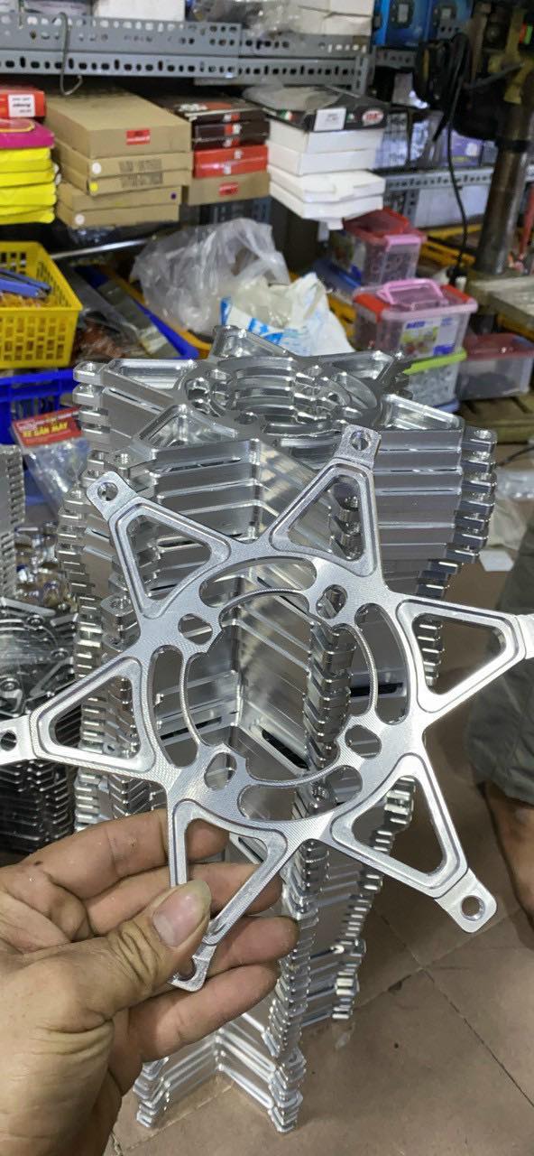 Lòng đĩa sonic 4 ra 6 nhôm cnc