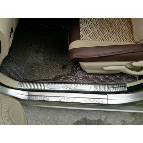 Toyota vios 2021: ốp chống xước bậc cửa xe mẫu inox- full bộ bậc chân trong và ngoài