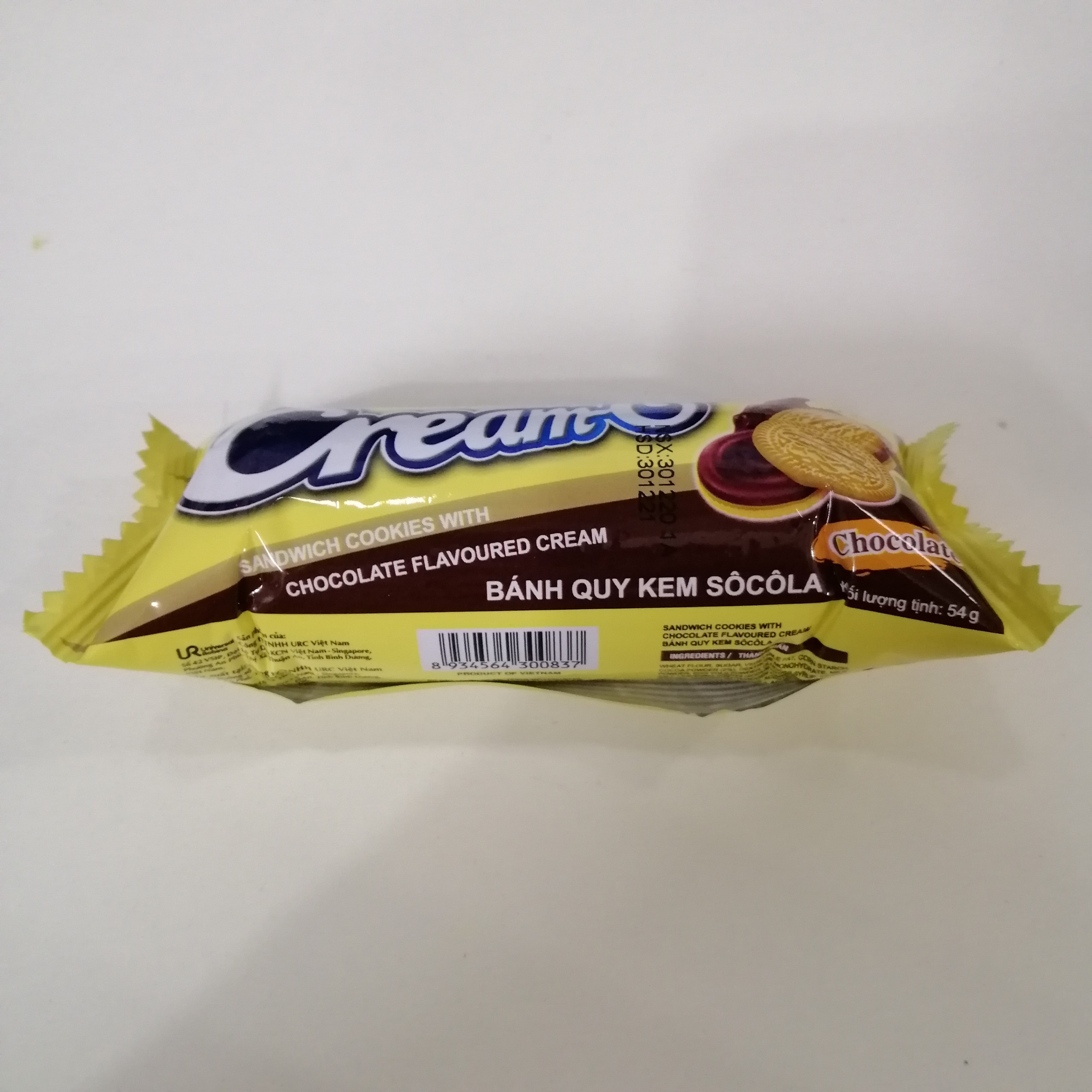 Bánh Quy Cream-O Kem Sôcôla (Cây 54g - Vàng)