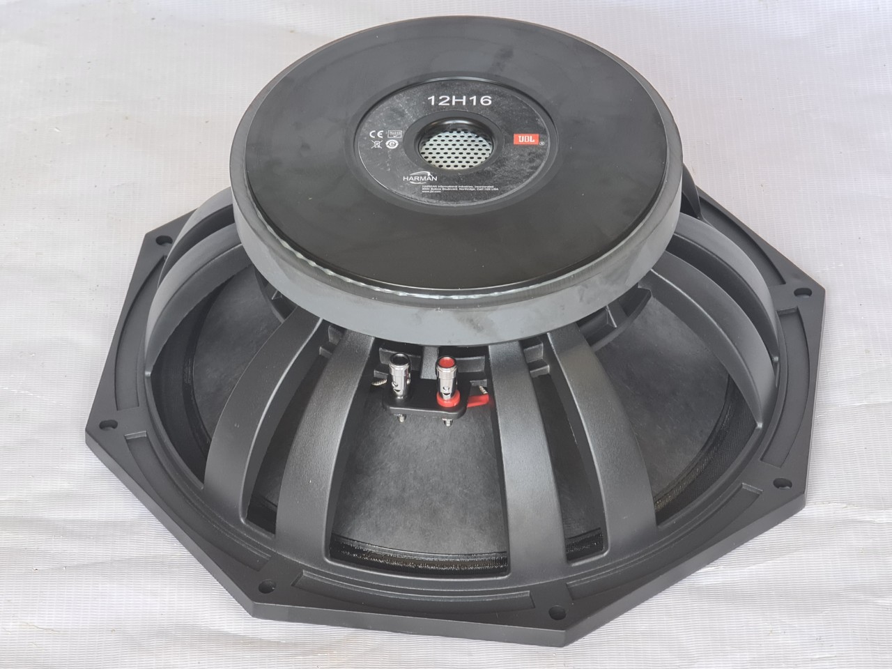 Loa bass 30 j. b. l từ 190 coil76mm