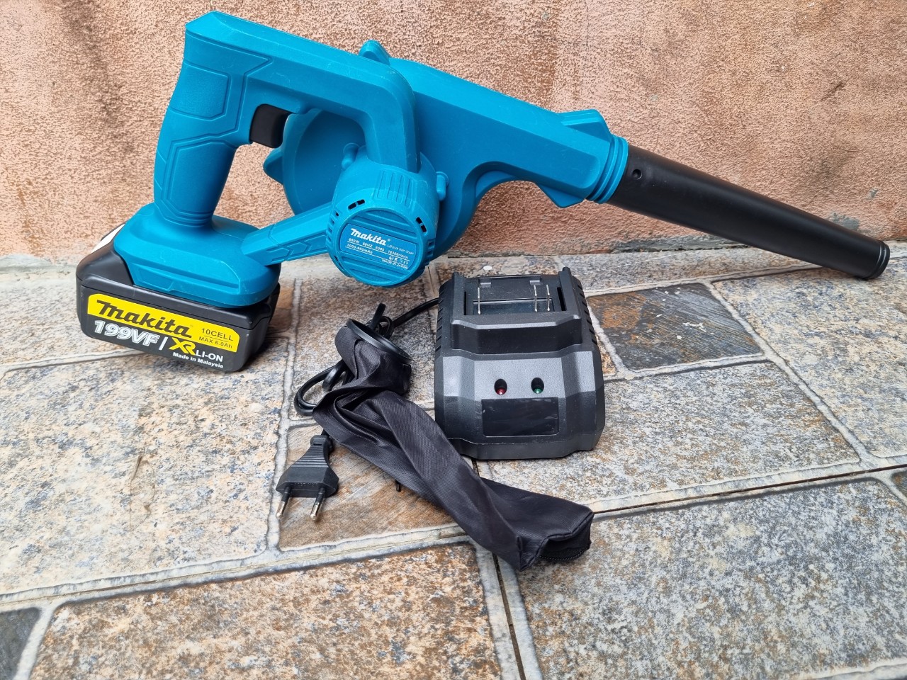 Máy thổi bụi pin Makita - Máy thổi bụi hút bụi 2 chiều