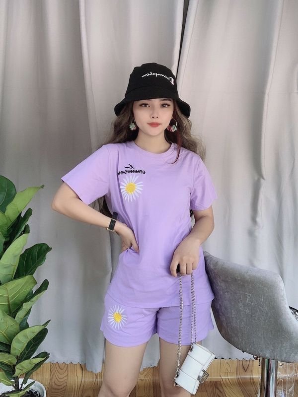 Sét Bộ Đùi Thêu Hoa Mặc Nhà