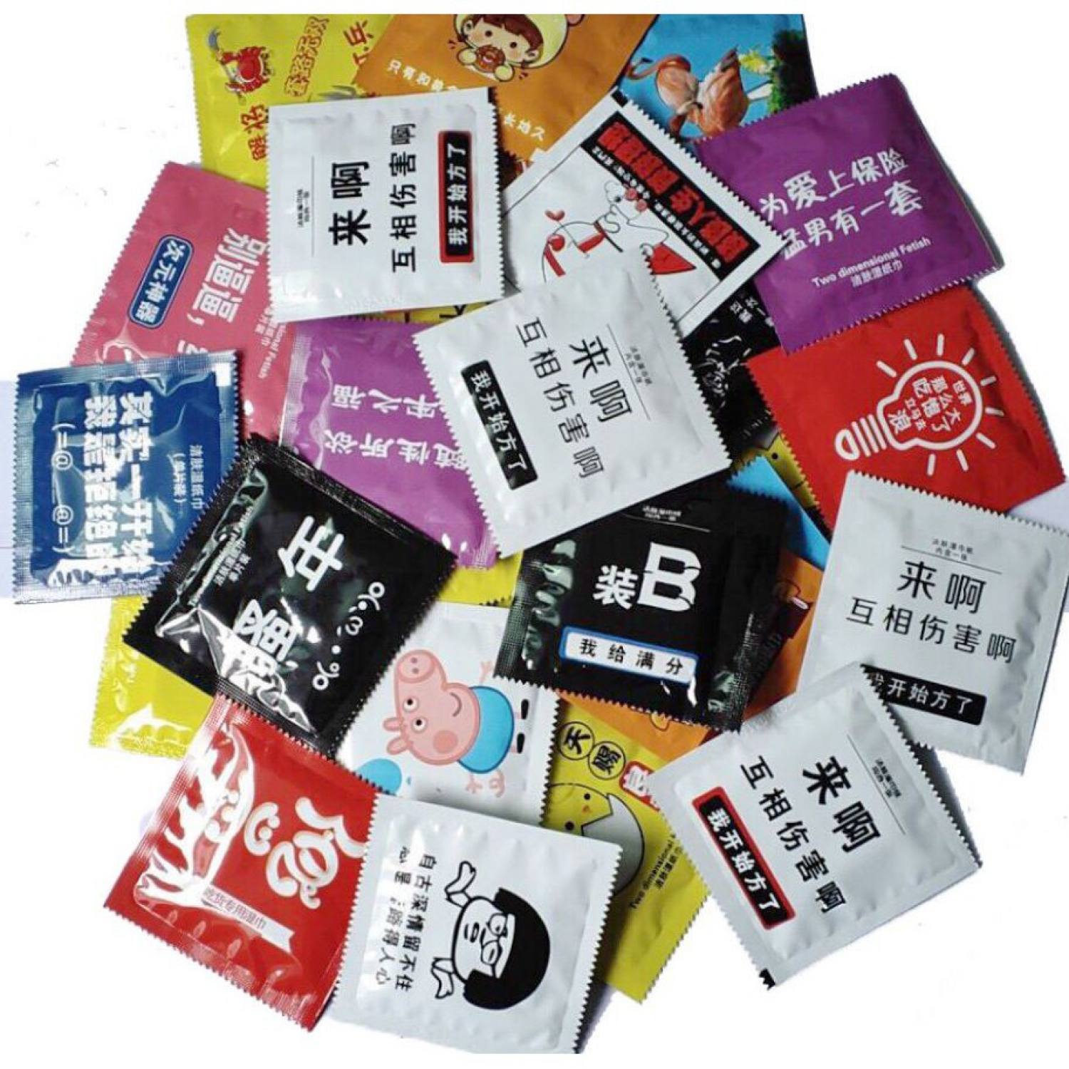 [Set 5 chiếc] Khăn ướt gói vuông mini hình BCS