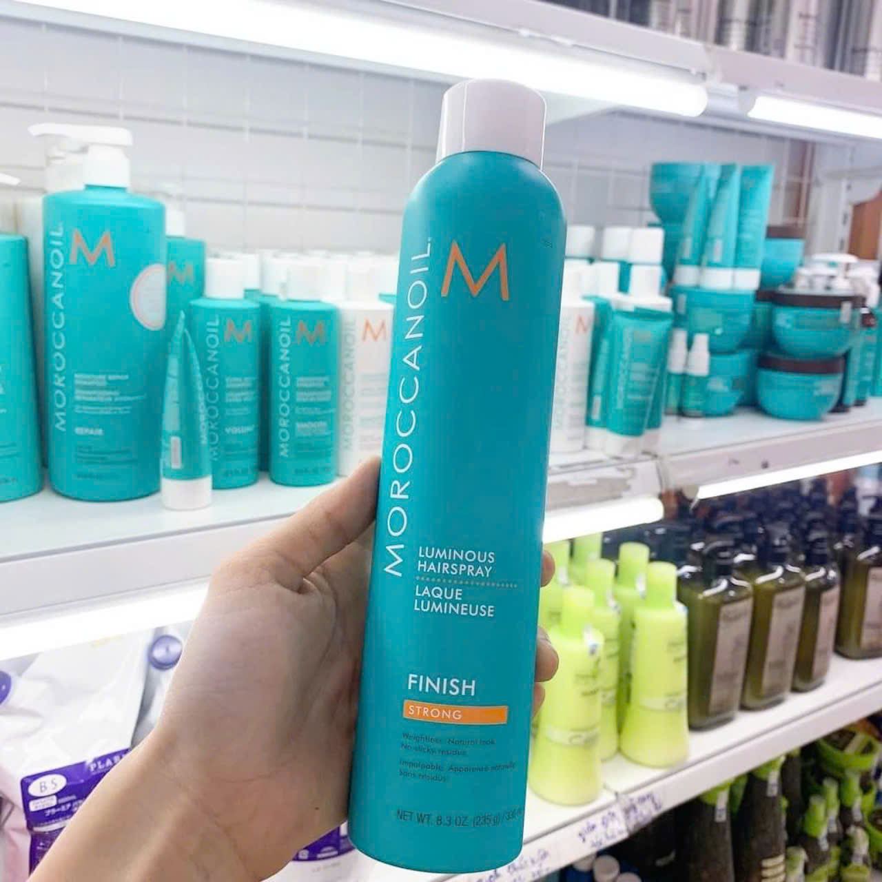 Keo xịt tóc giữ nếp tóc bồng bềnh Finish Strong Moroccanoil 330ml- chai