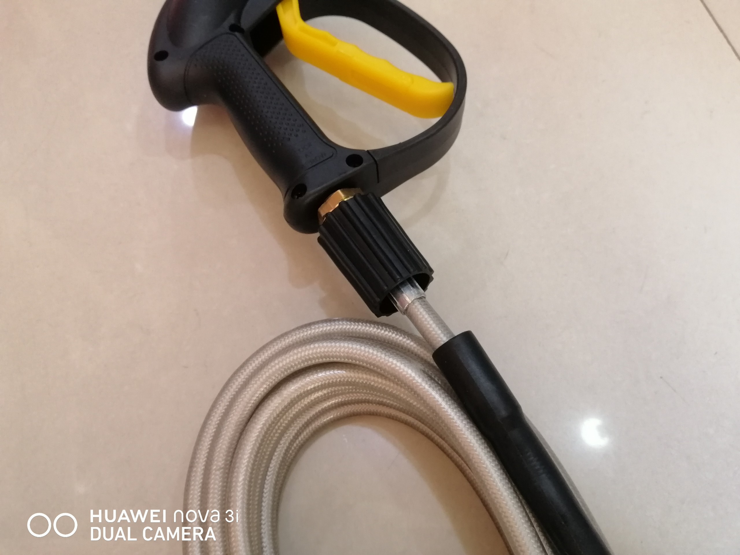 Súng rửa xe áp lực (Chuẩn ren 22)