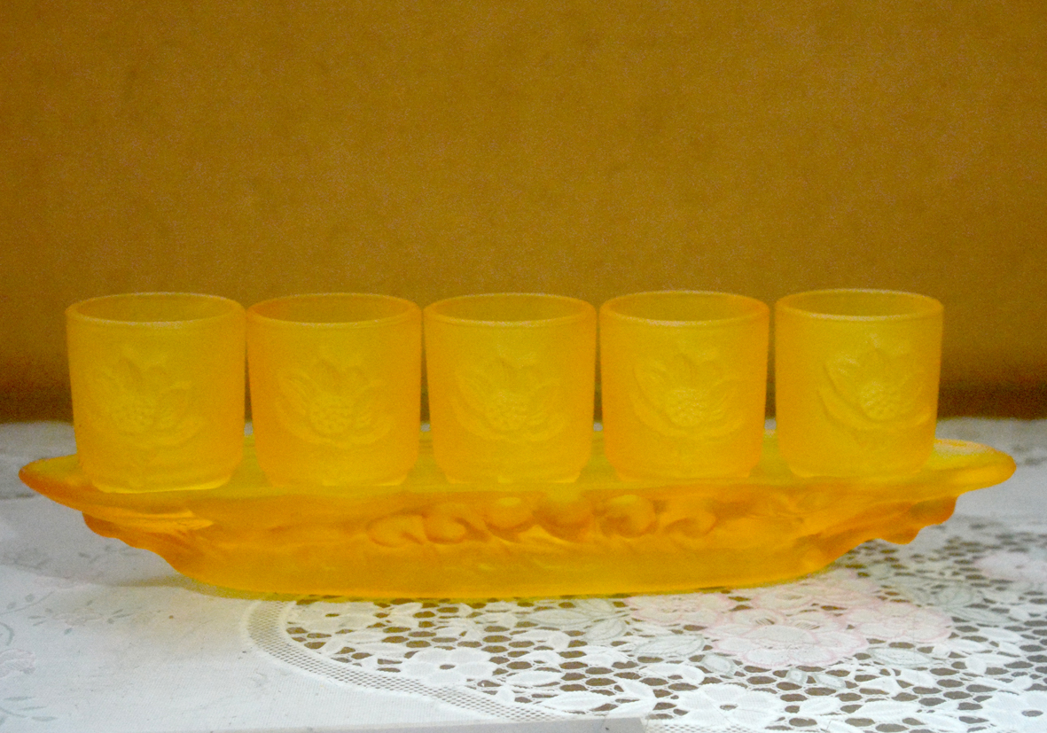 Án năm-bộ năm ly nước thờ cúng lưu ly vàng