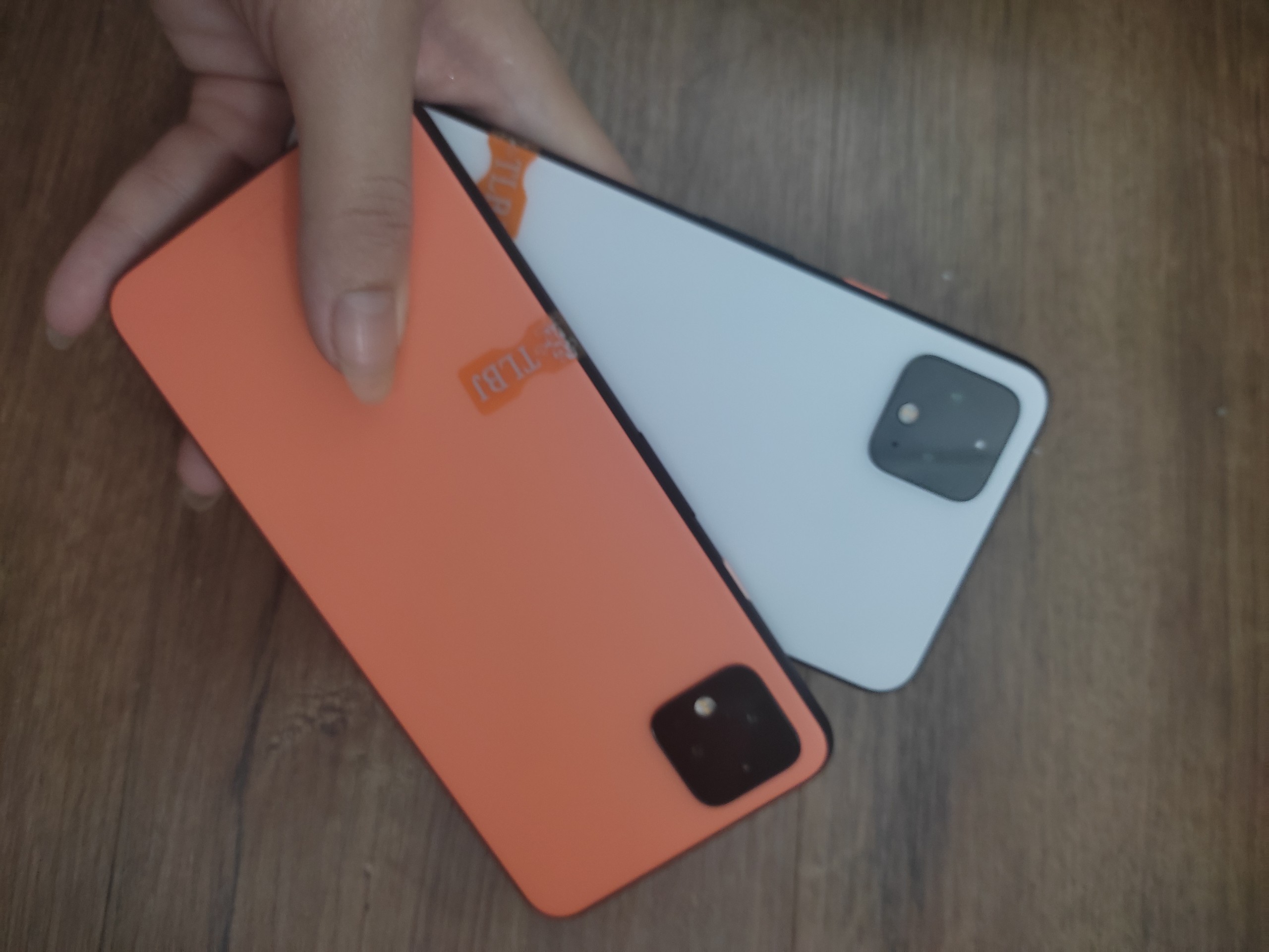 GOOGLE PIXEL 4XL quốc tế 2 sim . Androi 11  siêu mượt mà êm ái.