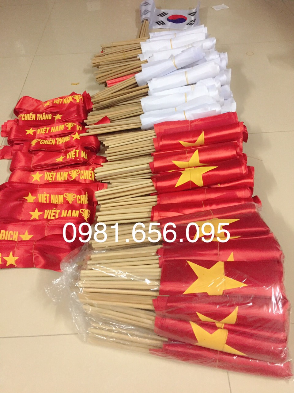 Cờ Cầm Tay Tổ Quốc (combo 10 cái)