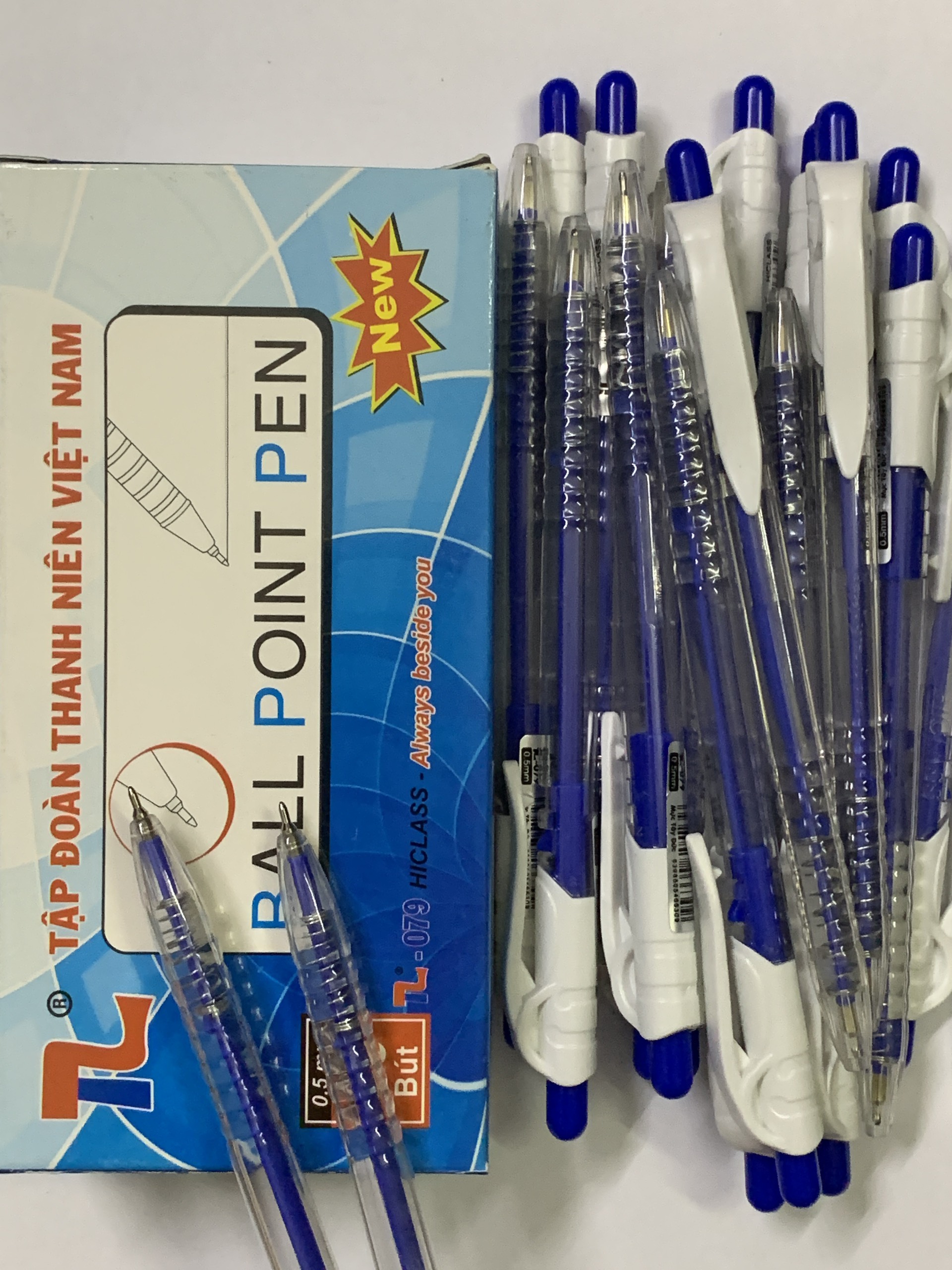 Bút Bi xanh TL-079 (Hộp 20 Chiếc)