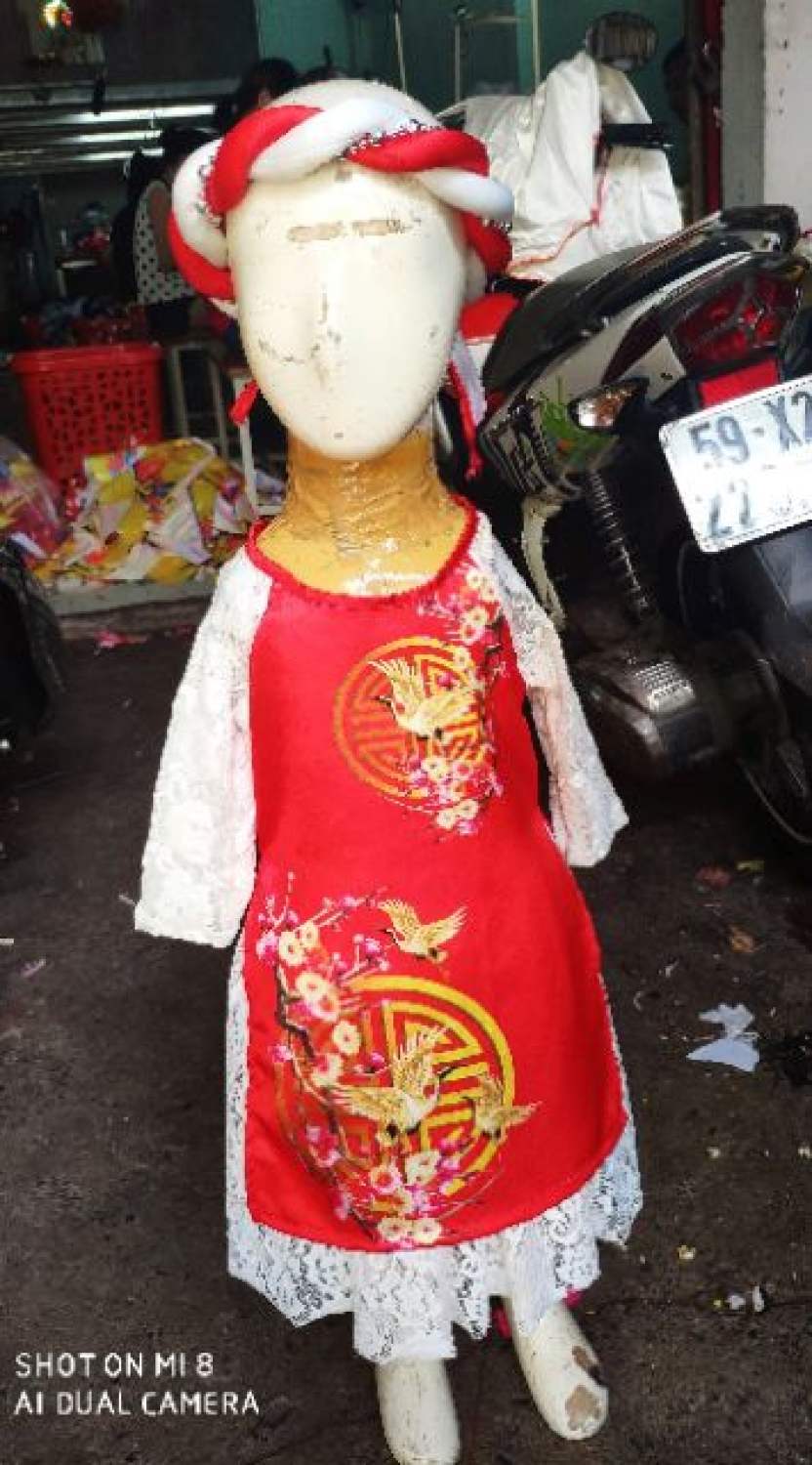 Áo dài cách tân bé gái