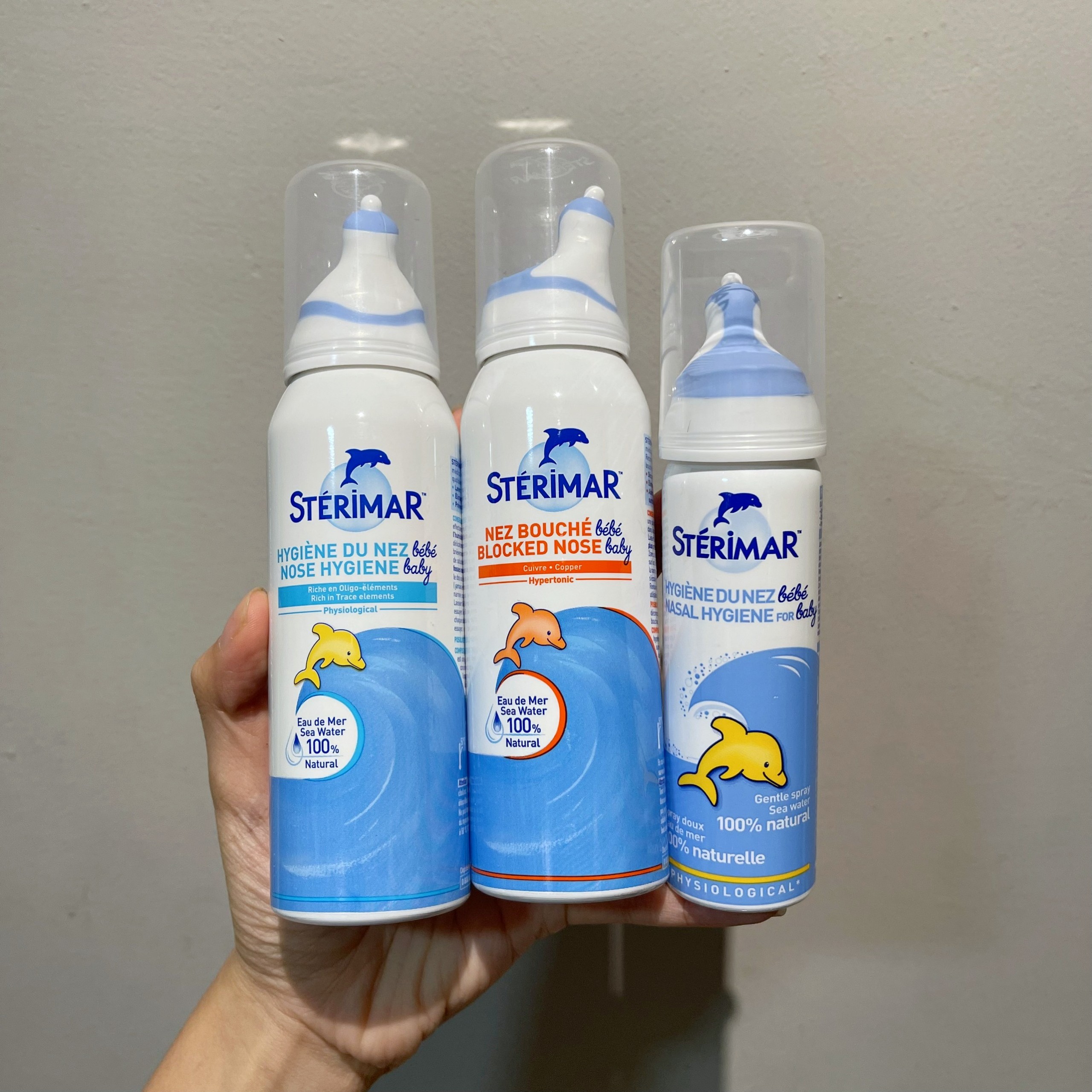 Xịt muối biển cá heo Sterimar Pháp cho bé cưng