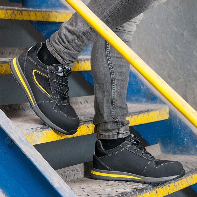 Giày Bảo Hộ Safety Jogger Turbo