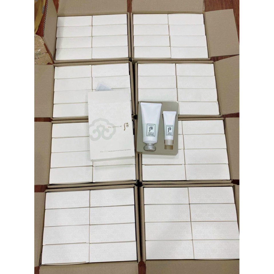 Set sữa rửa mặt Whoo trắng ,dưỡng trắng da 180ml + 40ml