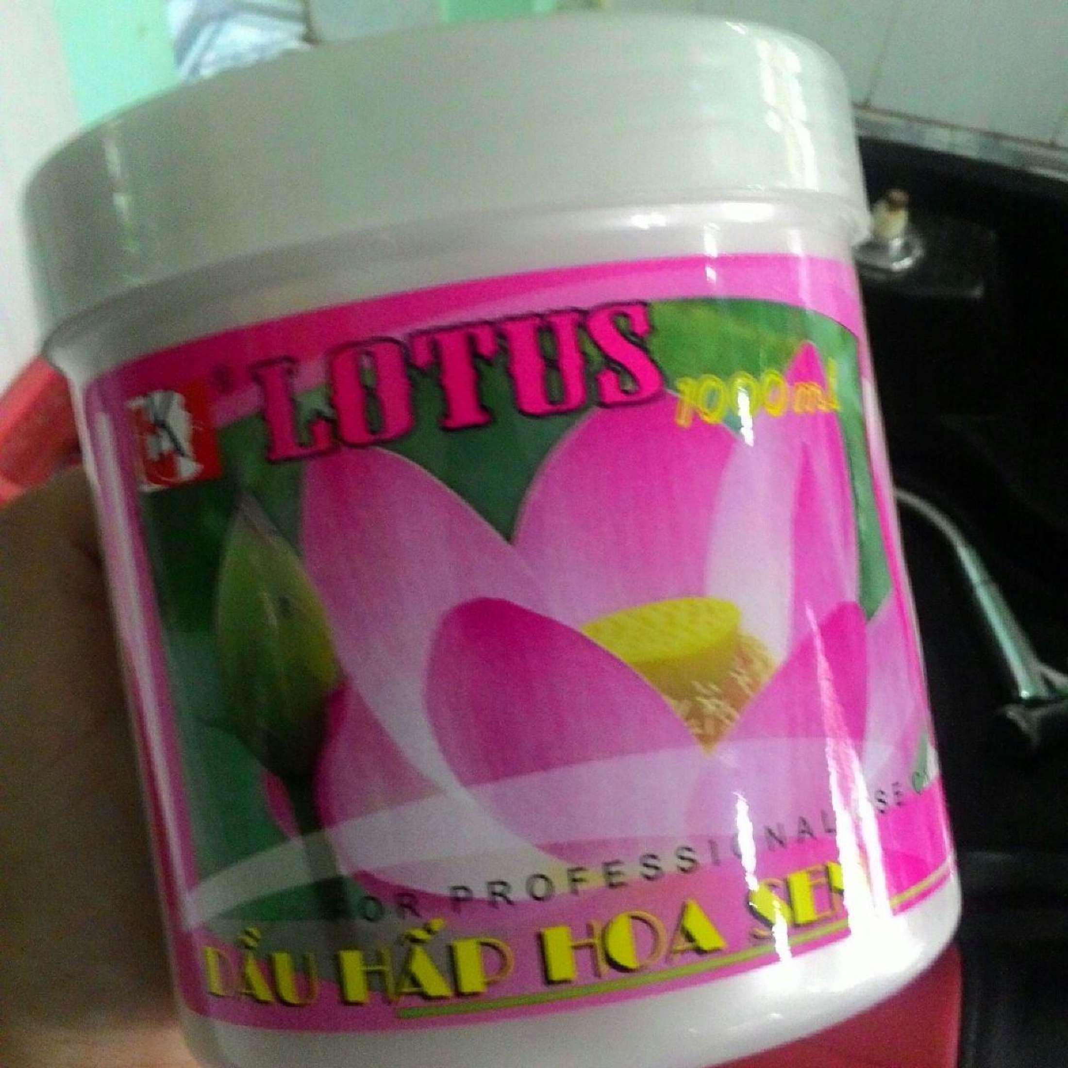 [HCM]Kem Hấp Dầu Hoa Sen Lotus 1000ml