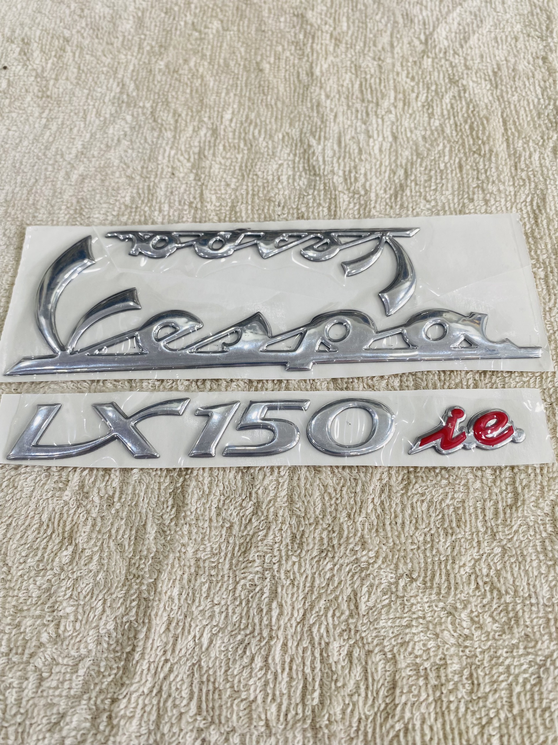 Bộ tem decal dán xe máy Vespa LX 150 ie trắng zin thái siêu đẹp