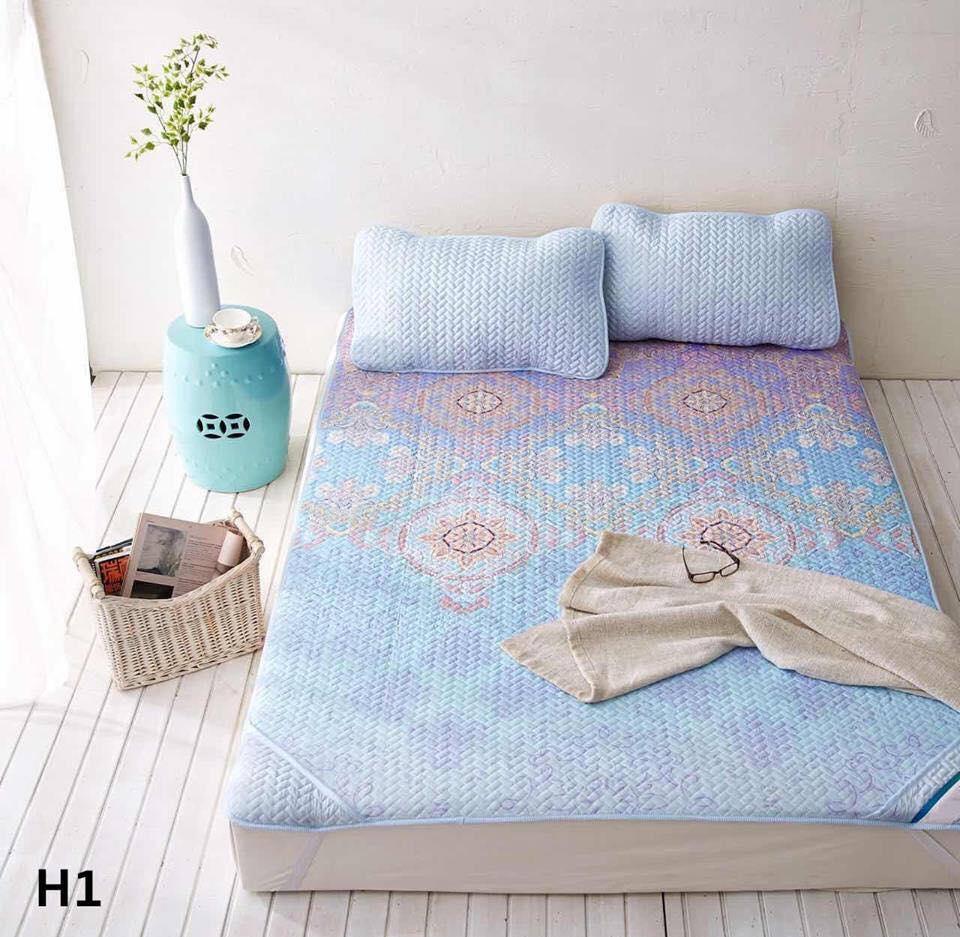 Chiếu điều hòa cao cấp Tencel 200cm tặng kèm 2 vỏ gối - hàng nhập khẩu (xanh trắng) (BQ241-XANHTRANG-200CM)