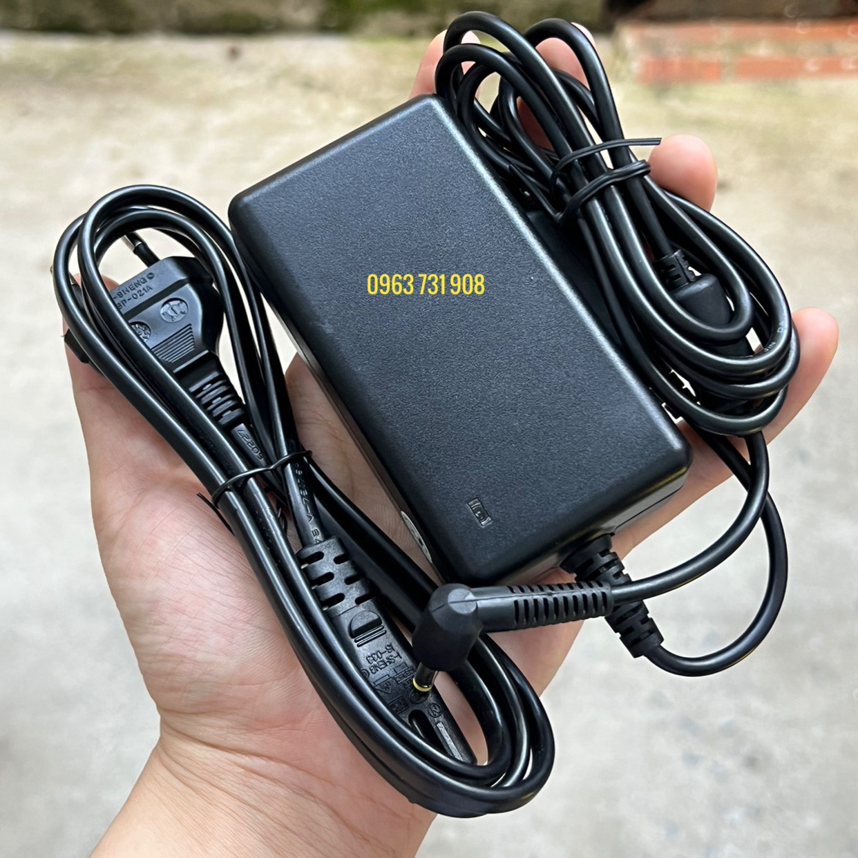 Sạc loa sony XB40 loại tốt