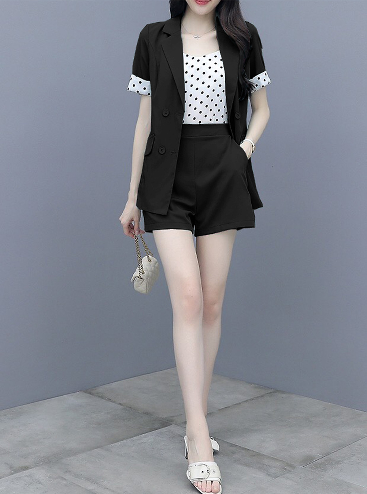 Set vest short 3 món kèm áo chấm bi