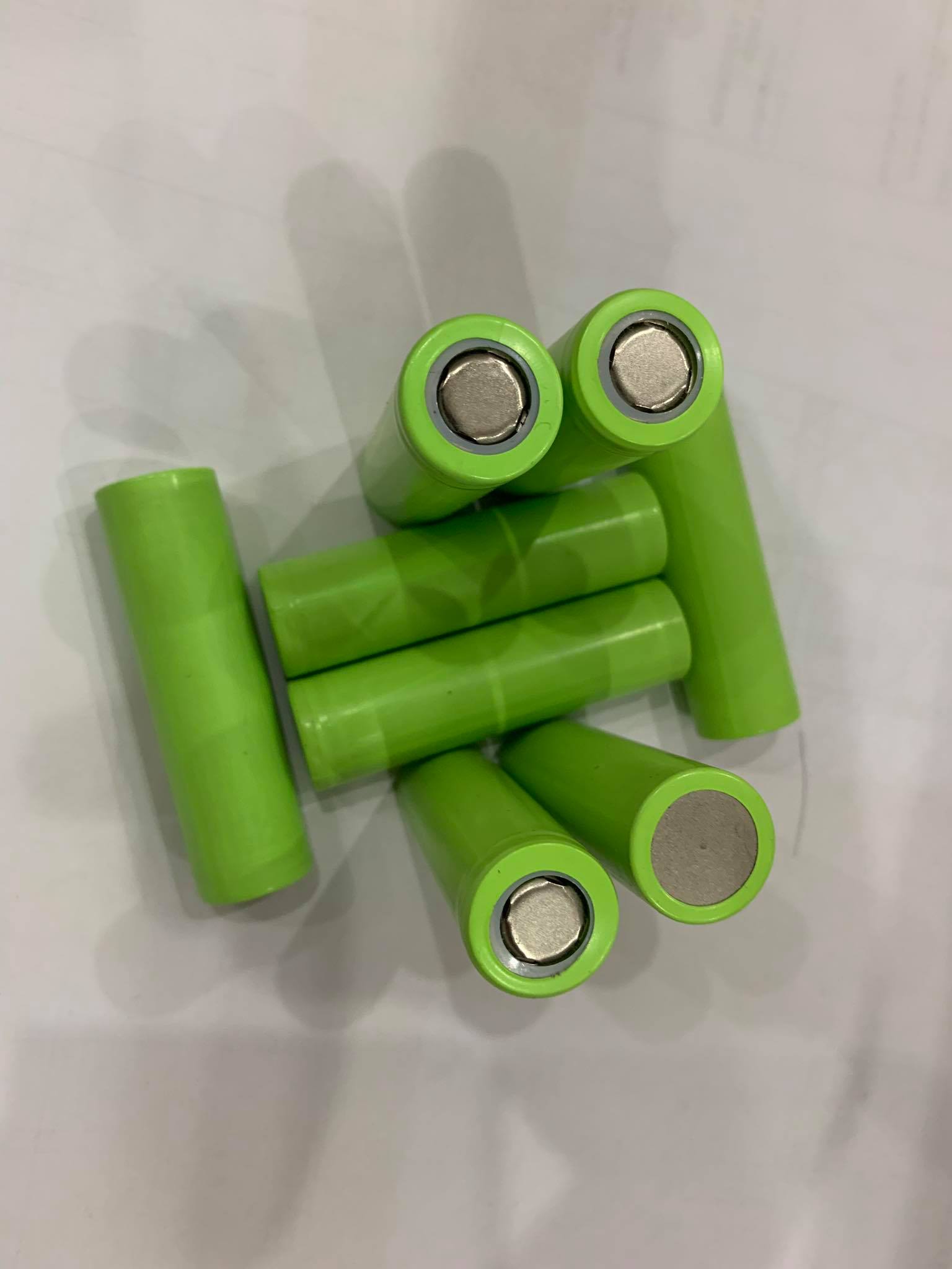 Cell Pin 18650 3.7v 1800mAh Mới